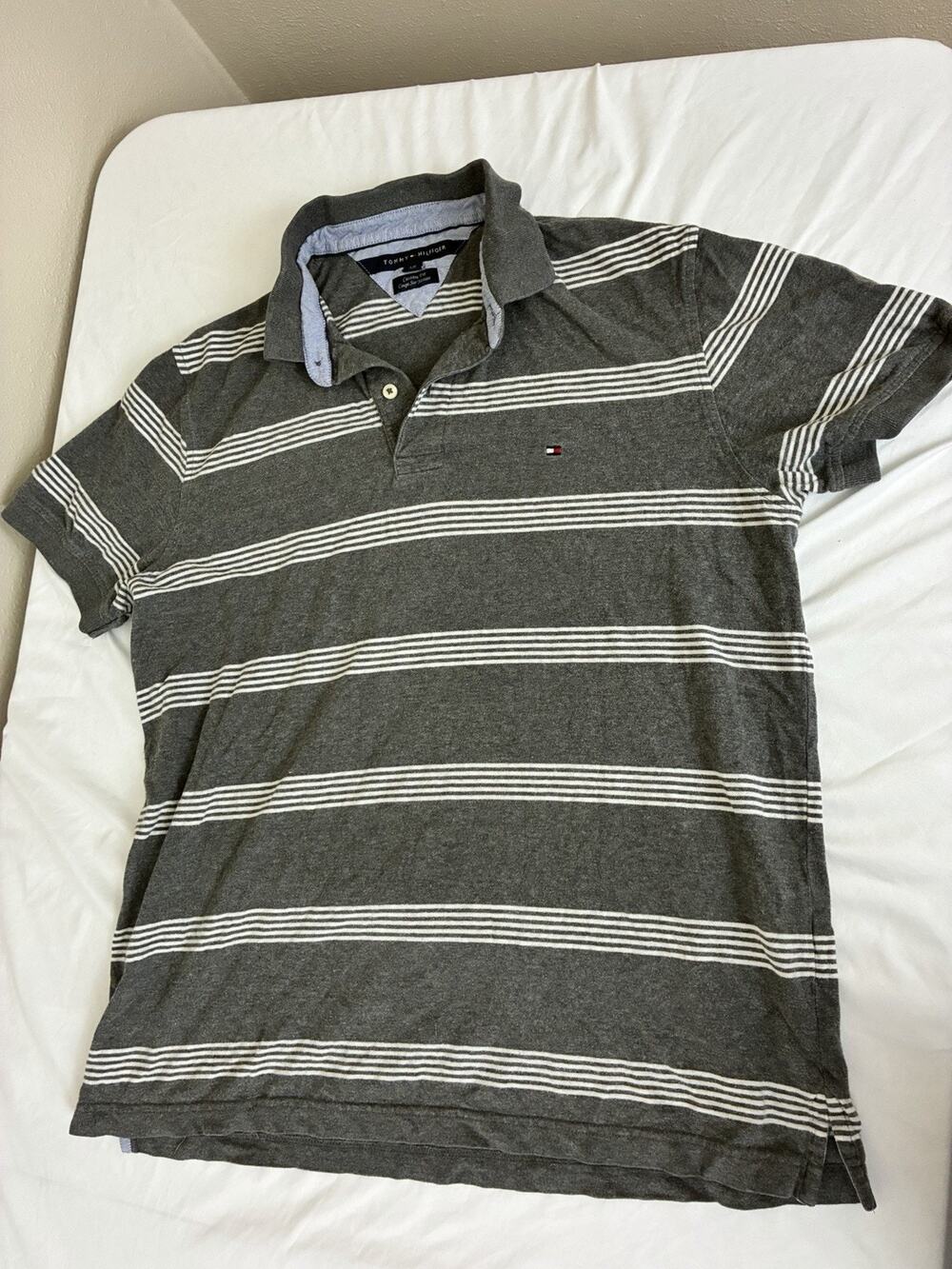 Tommy Hilfiger Men Custom Fit Polo Neck Shirts Size L